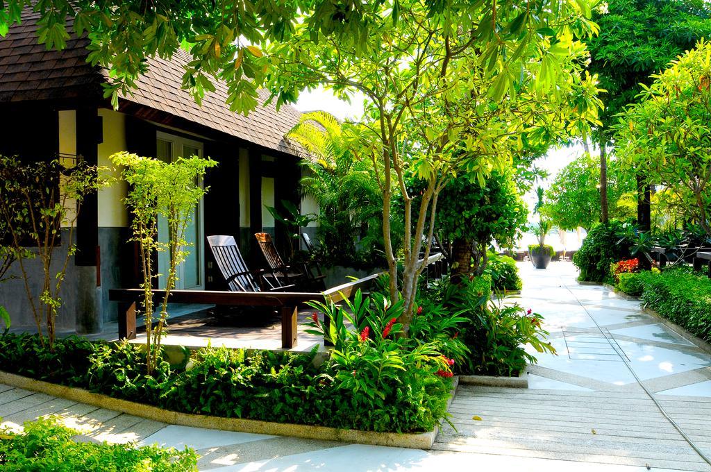 IYARA BEACH HOTEL AND PLAZA KOH SAMUI 4* (Thailand) - from £ 92